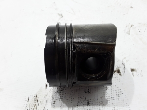 RENAULT Vel Satis (2002–2009) Piston and its parts 7701474970 - 2