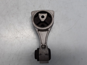  Engine holder 