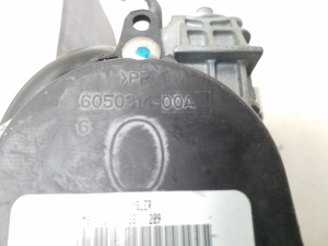 Dodge Caliber (2006–2012) Eesmine turvavöö 6050314-00A - 2
