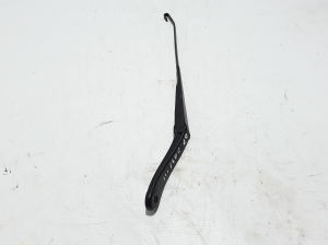  Windshield wiper blade 