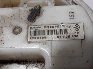 Dacia Duster (2010–2017) Kütusepump paagis 8200903683 - 3