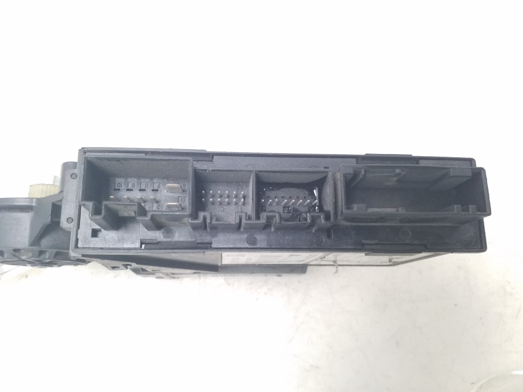 AUDI A4 B7/8E (2004-2008) Rear left door window lifter 8E0959801E 21422082