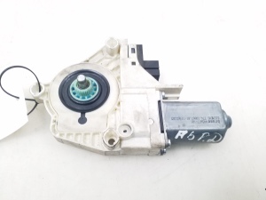 AUDI A6 C6 (2004–2011) Front door window regulator motor 4F0959802B - 3