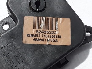 RENAULT Espace IV (2002–2014) Stellmotor Heizungsklappe 7701206538 - 2