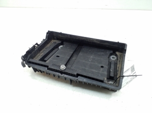   Battery holder 