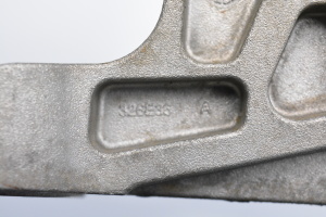 Ford Focus (2011–2018) Engine mount CXV616F012EB - 3