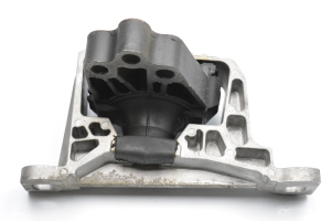 Ford Focus (2011–2018) Engine mount CXV616F012EB - 5