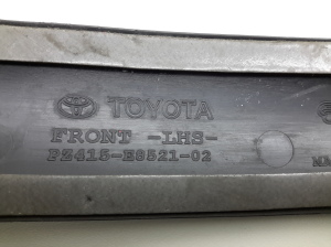 TOYOTA Corola Verso R1 (2004–2009) Front bumper trim strip PZ415E8521 - 3