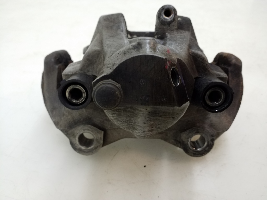 Mercedes Benz E-Class W212 (2009–2015) Tagumine pidurisadul A2124230181 Mercedes Benz E-Class W212 (2009–2015) Tagumine pidurisadul A2124230181