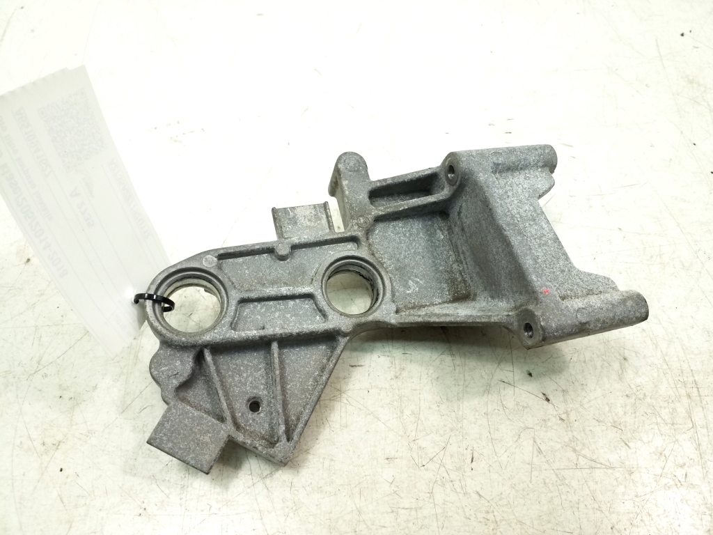 Mercedes Benz C-Class 205 (2014–2021) Luftfiltergehäusehalter A6510941627 Mercedes Benz C-Class 205 (2014–2021) Luftfiltergehäusehalter A6510941627