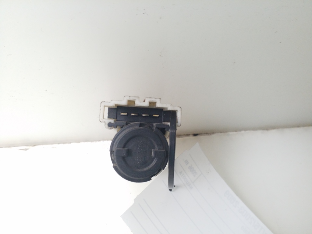 Used Volkswagen Transporter Clutch switch to pedal 8E0927189B