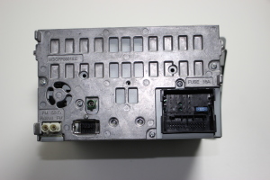 AUDI S4 (2008–2015) Radio (head unit) 8R1035186Q - 2
