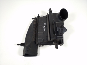Mercedes Benz CLS-Class 219 (2004–2010) Luftfiltergehäuse A6420940304 - 3