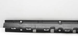 BMW X5 E70 (2006–2013) Veel üks välise aknalaua detail 51777207196 - 3