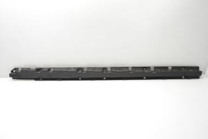 BMW X5 E70 (2006–2013) Veel üks välise aknalaua detail 51777207196 - 4