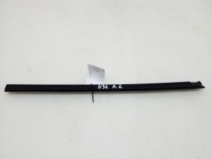 Mercedes Benz E-Class W212 (2009–2015) Fensterschachtleiste innen Tür hinten A2127350365 - 3