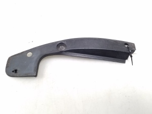 BMW 5 SERIES E60 (2003–2010) Motorhaubenscharnier-Verkleidung 7034160