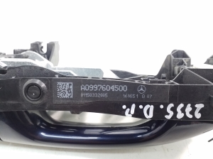 Mercedes Benz C-Class 205 (2014–2021) Front door external opening handle and its details - 3