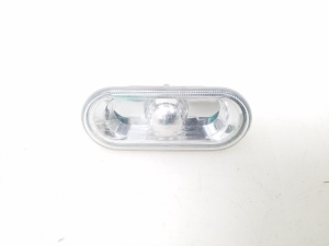 Seitenblinker Kotflügel vorne - 1J0949117