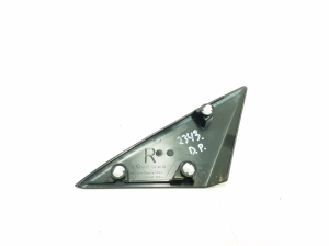 Mercedes Benz A-Class 177 (2018–2026) Peegli kolmnurkne ilupaneel A1777224800 - 2