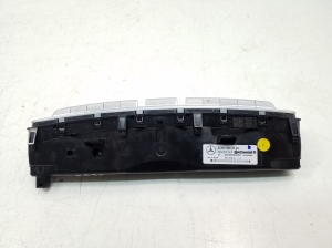 Mercedes Benz C-Class 205 (2014–2021) Heater control panel A2059054706 - 3