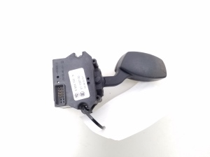 BMW 5 SERIES E60 (2003–2010) Turn signal switch 6924103 - 2