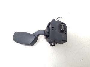 BMW 5 SERIES E60 (2003–2010) Turn signal switch 6951349 - 2