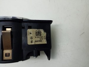 Mercedes Benz E-Class W212 (2009–2015) Headlight switch A2125451104 - 3