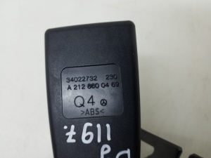 Mercedes Benz E-Class W212 (2009–2015) Tagaistme turvavöö lukk A2128600469 - 2