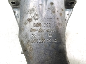Mercedes Benz C-Class 205 (2014–2021) Engine bracket A6512234304 - 4
