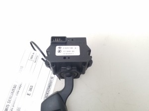 BMW 5 SERIES E60 (2003–2010) Scheibenwischerschalter 6924106 - 2