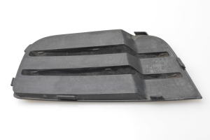 Ford Fusion (2002–2005) Front bumper lower grille 2N1119952C - 3