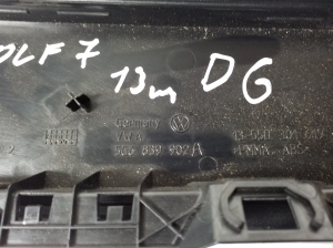 Volkswagen Golf VII (2012–2026) Sonstiges Teil der hinteren Seitentür 5G6839902A - 2