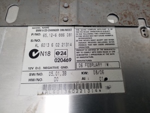 BMW 5 SERIES E61 (2004–2010) CD changer 6986081 - 2