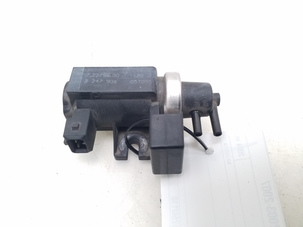Used BMW 5 SERIES Solenoids 2247906