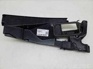 Mercedes Benz E-Class W212 (2009–2015) Esiklaasi puhastite ilupaneeli muu osa A2128300144 - 3