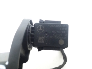 Mercedes Benz A-Class 177 (2018–2026) Sonstiger Sensor A0009054807 - 3