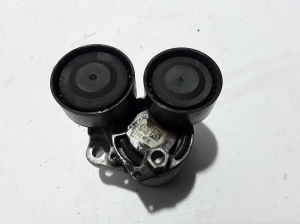  Generator tensioner 