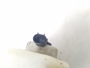 BMW 3 SERIES E46 (1998–2007) Brake master cylinder - 2