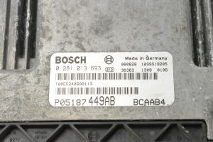 Dodge Caliber (2006–2012) Motorsteuergerät 0281013693 - 3