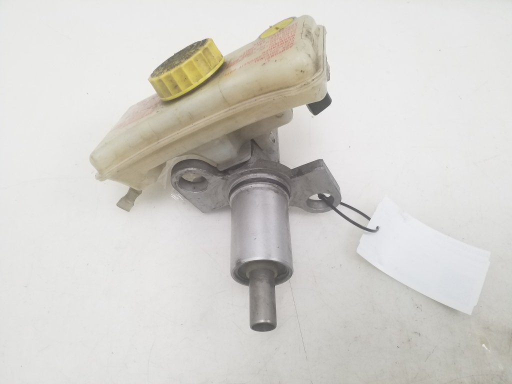 AUDI A4 B7/8E (2004-2008) Brake Cylinder 25073685