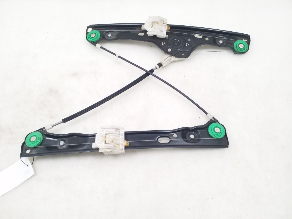 BMW 3 Series E90/E91/E92/E93 (2004-2013) Front Right Door Window Regulator 7060266 25073674