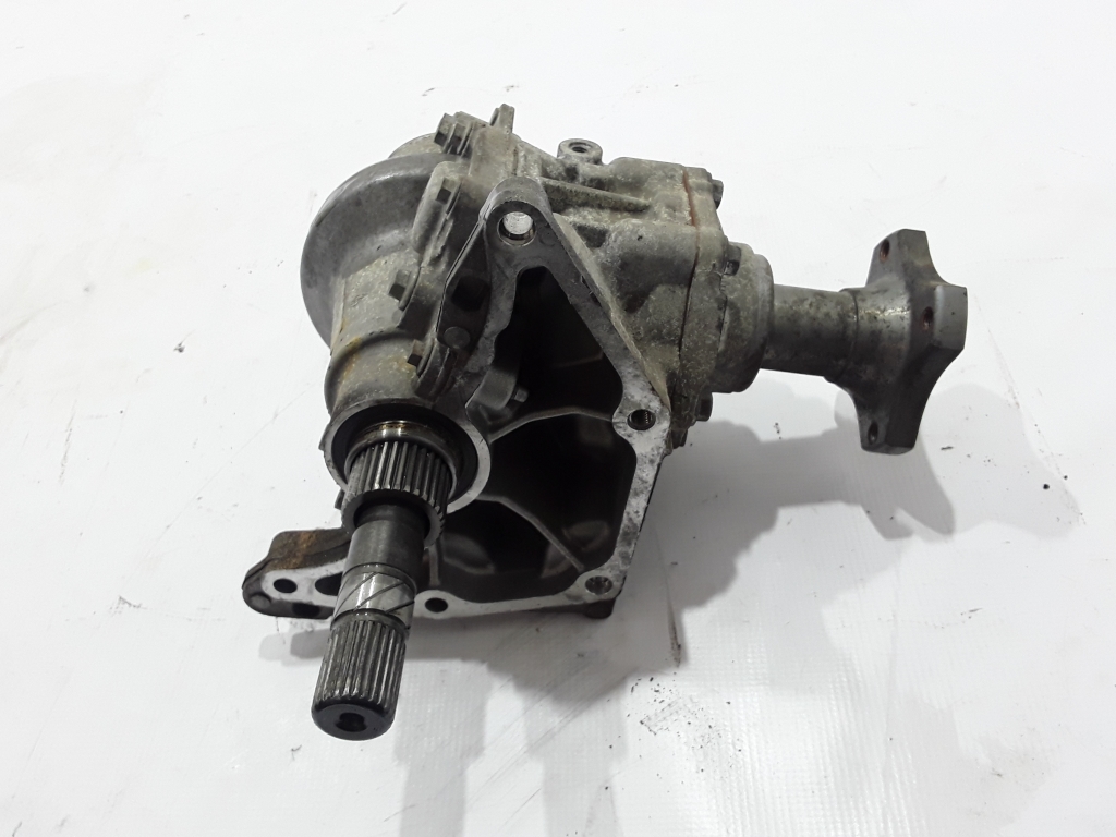 DACIA Duster 1 generation (2010-2017) Front Transfer Case 8200988056 22384445