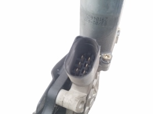 BMW 5 SERIES E60 (2003–2010) Esiukse aknatõstuk ja selle osad - 4