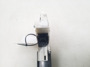 AUDI A5 (2007–2016) Front door window regulator motor 8T0959802B - 3