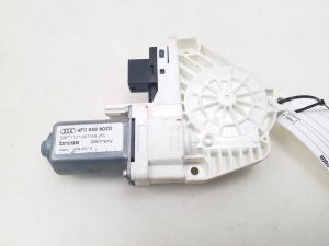 AUDI A6 C6 (2004–2011) Moteur de lève-vitre de porte avant 4F0959802D