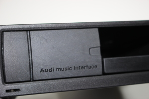 AUDI S4 (2008–2015) Juhtplokk 8T0035785A - 3