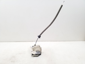 Front door lock - 8J2837015