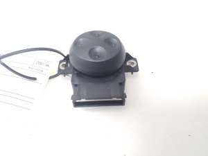 Front seat adjustment switch (on seat) - 8E0959777