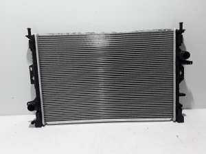   Dzesēšanas radiators 